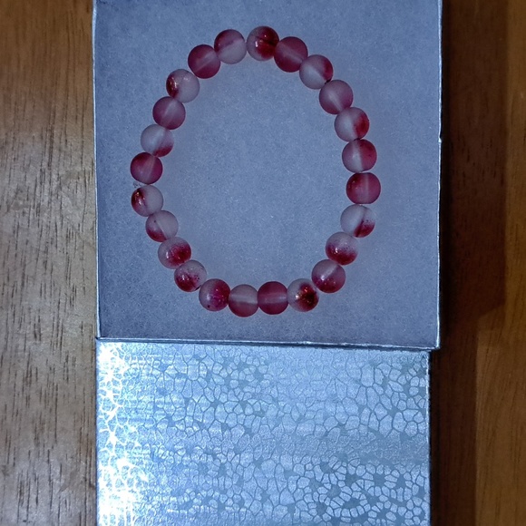 Strawberry Sparkle Matte Crystal Bracelet - Picture 5 of 8